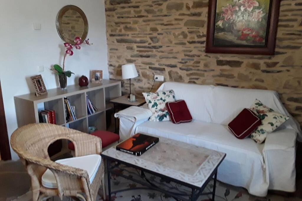 Vila Casa Camarga Santiago Millas Exteriér fotografie