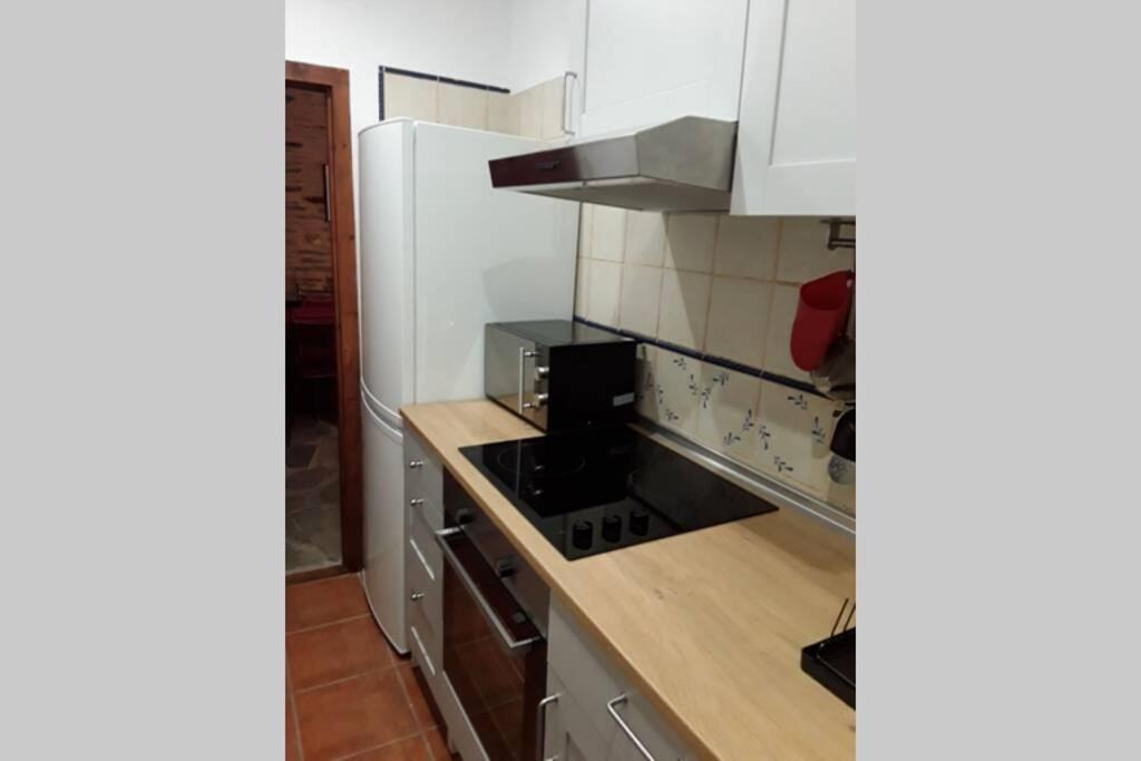 Vila Casa Camarga Santiago Millas Exteriér fotografie