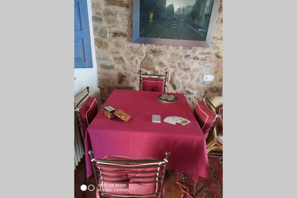 Vila Casa Camarga Santiago Millas Exteriér fotografie