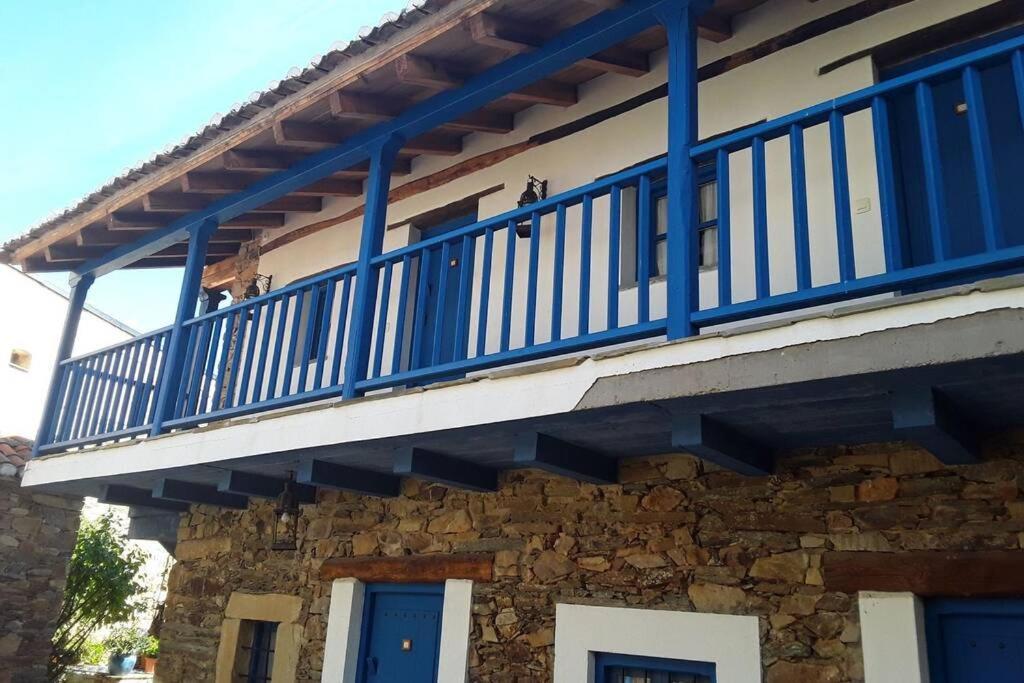 Vila Casa Camarga Santiago Millas Exteriér fotografie