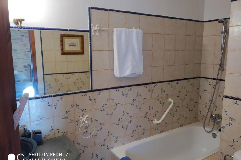 Vila Casa Camarga Santiago Millas Exteriér fotografie