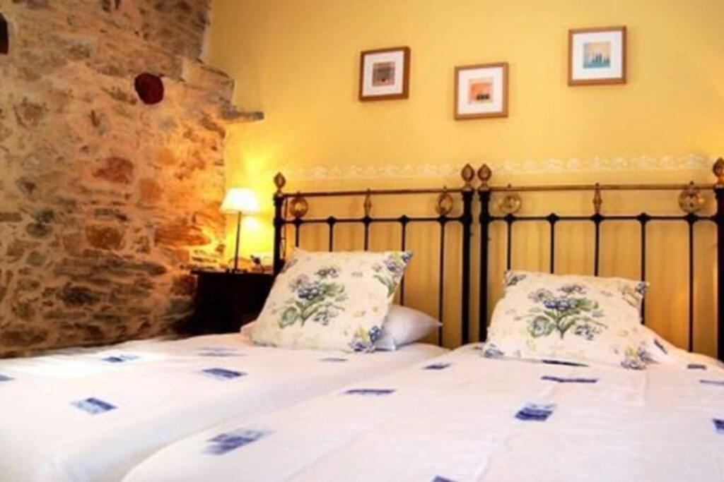 Vila Casa Camarga Santiago Millas Exteriér fotografie